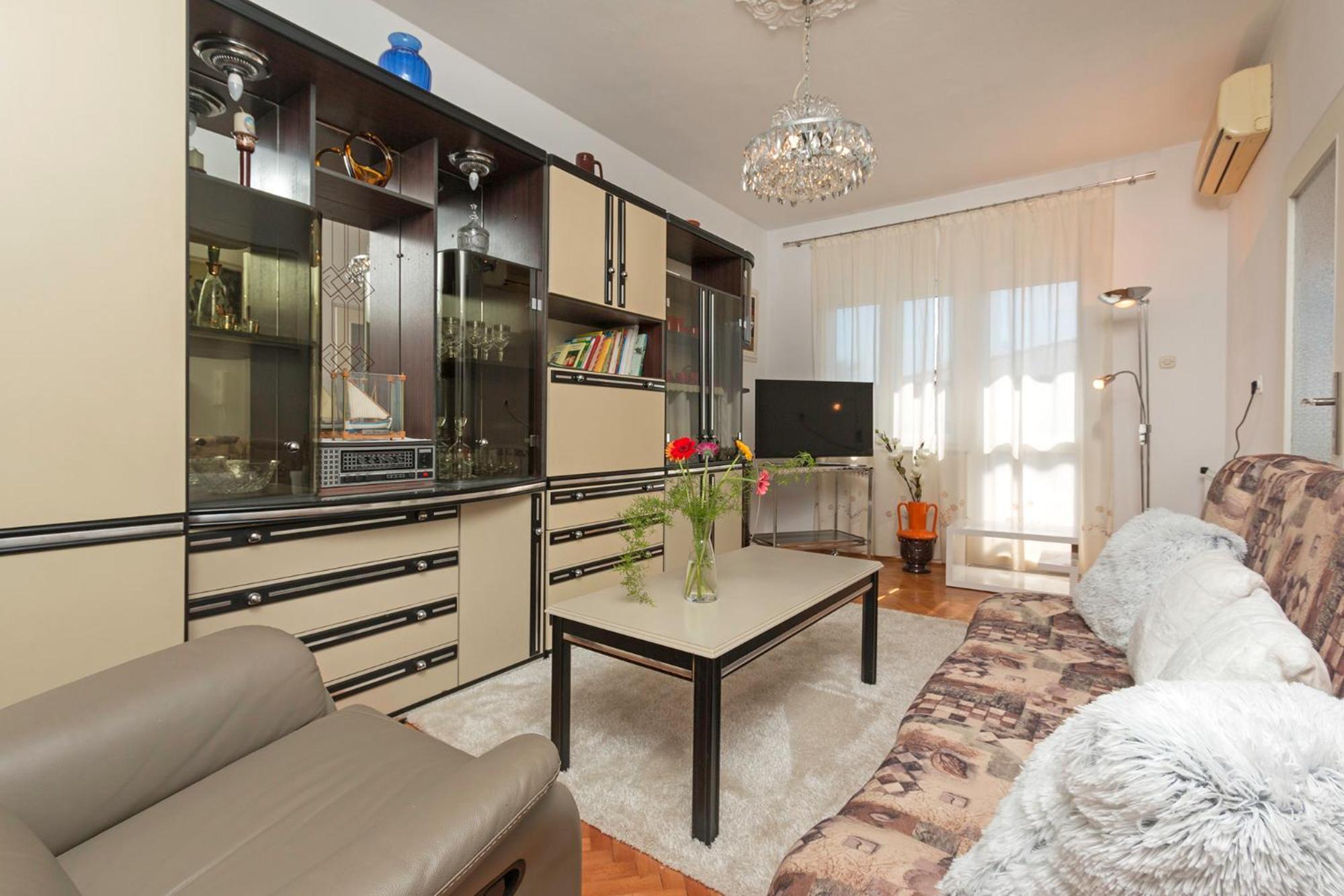 Apartman Oliva 普拉 外观 照片